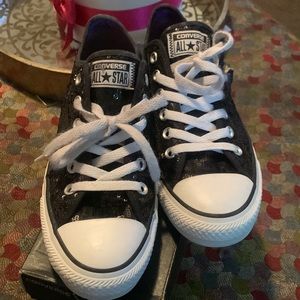 Black sequin Converse w/white bottoms size 6 mens 8 women unisex